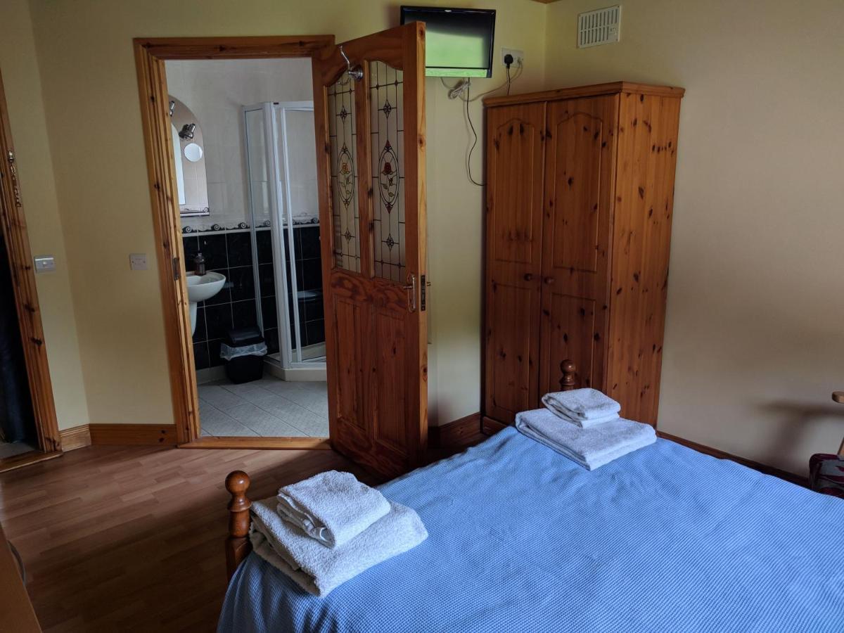 Lough Gara Lodge Self Catering Gorteen  Exterior photo